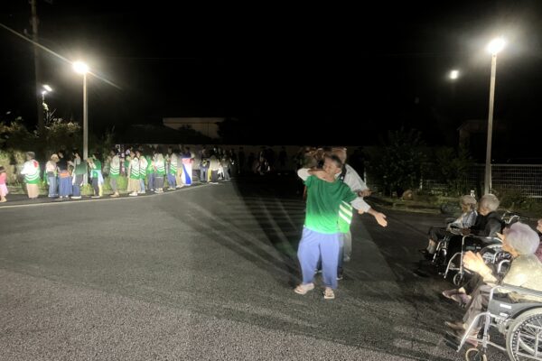 R７年１１月２日、龍郷の里にて嘉渡集落の種おろしがありました。皆さん踊って笑って盛り上がりました♪